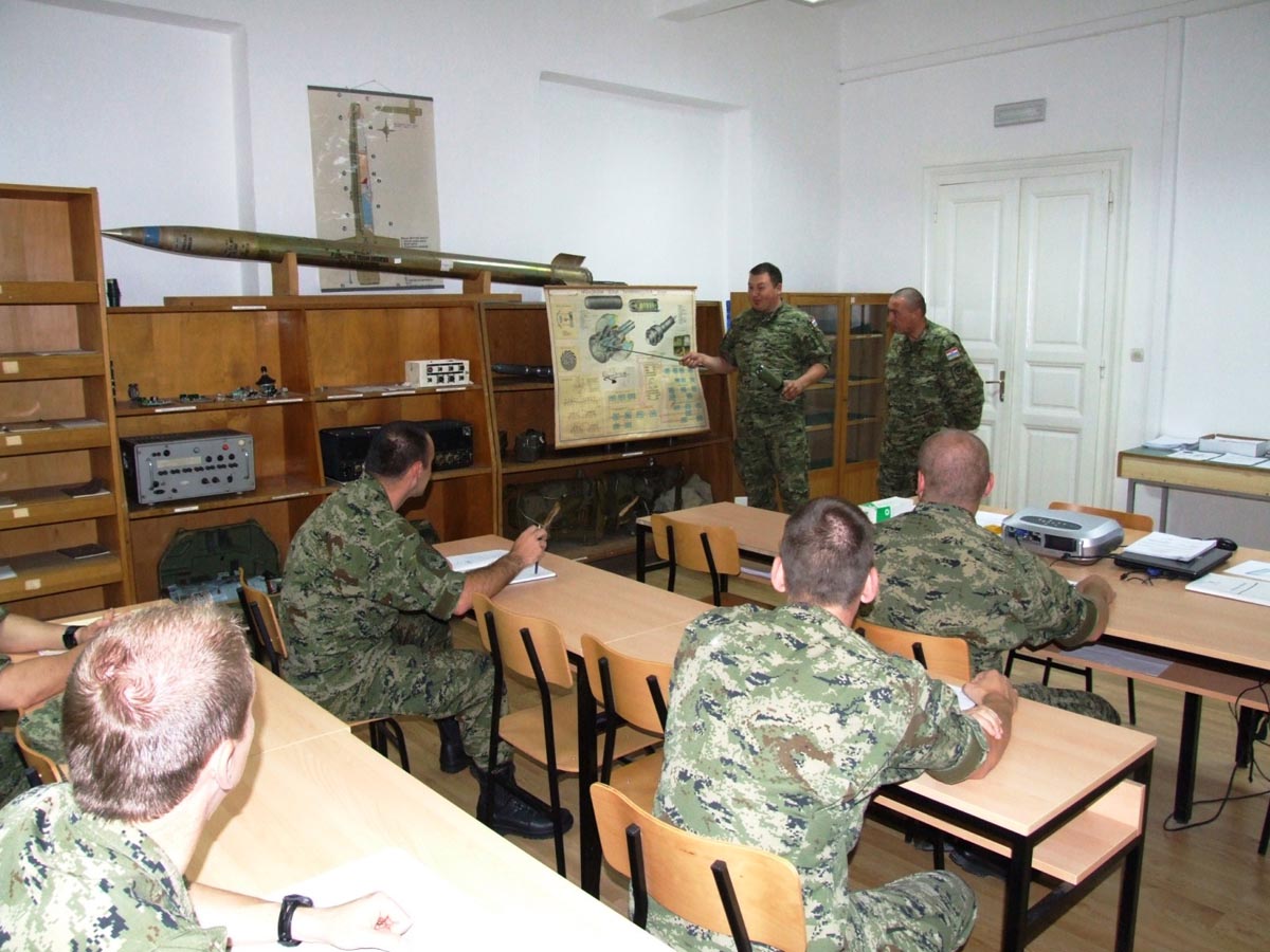 Slika https://www.morh.hr/wp-content/uploads/2017/10/tehnicari_05072013_v.jpg