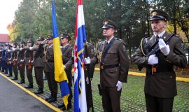 ukrajnski_mo_24102013_01