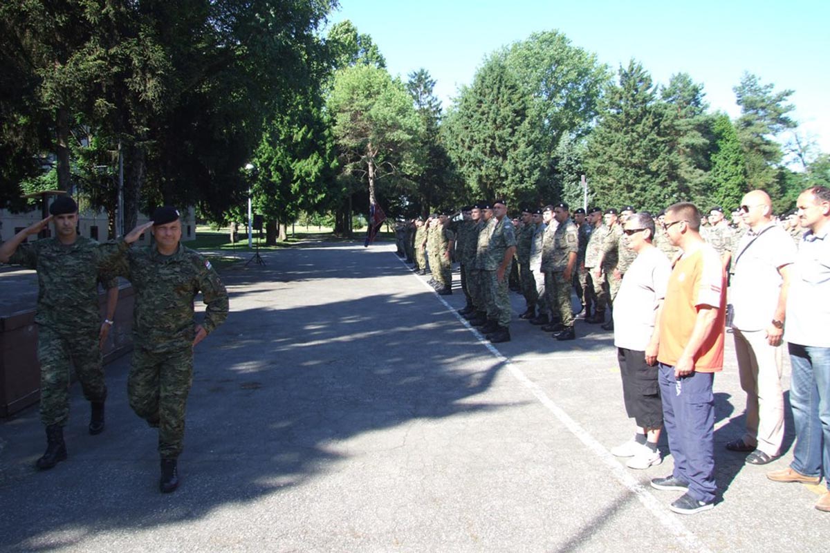 Slika https://www.morh.hr/wp-content/uploads/2017/10/umirovljenje_02072014_v.jpg