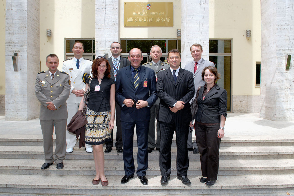 Slika https://www.morh.hr/wp-content/uploads/2017/10/uoj_soji_03062009v.jpg