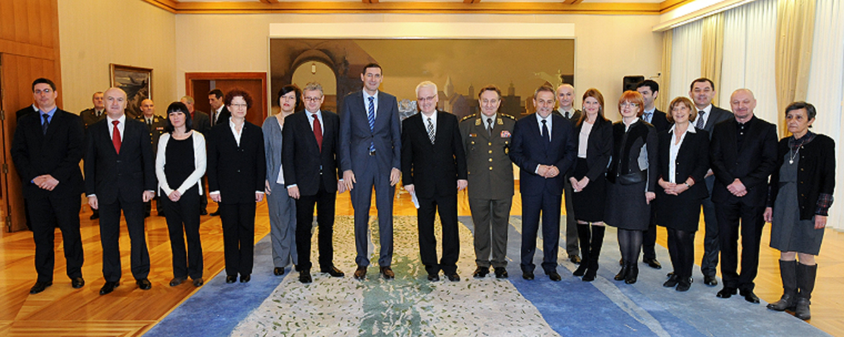 Slika https://www.morh.hr/wp-content/uploads/2017/10/ured_prh_24012014_v.jpg