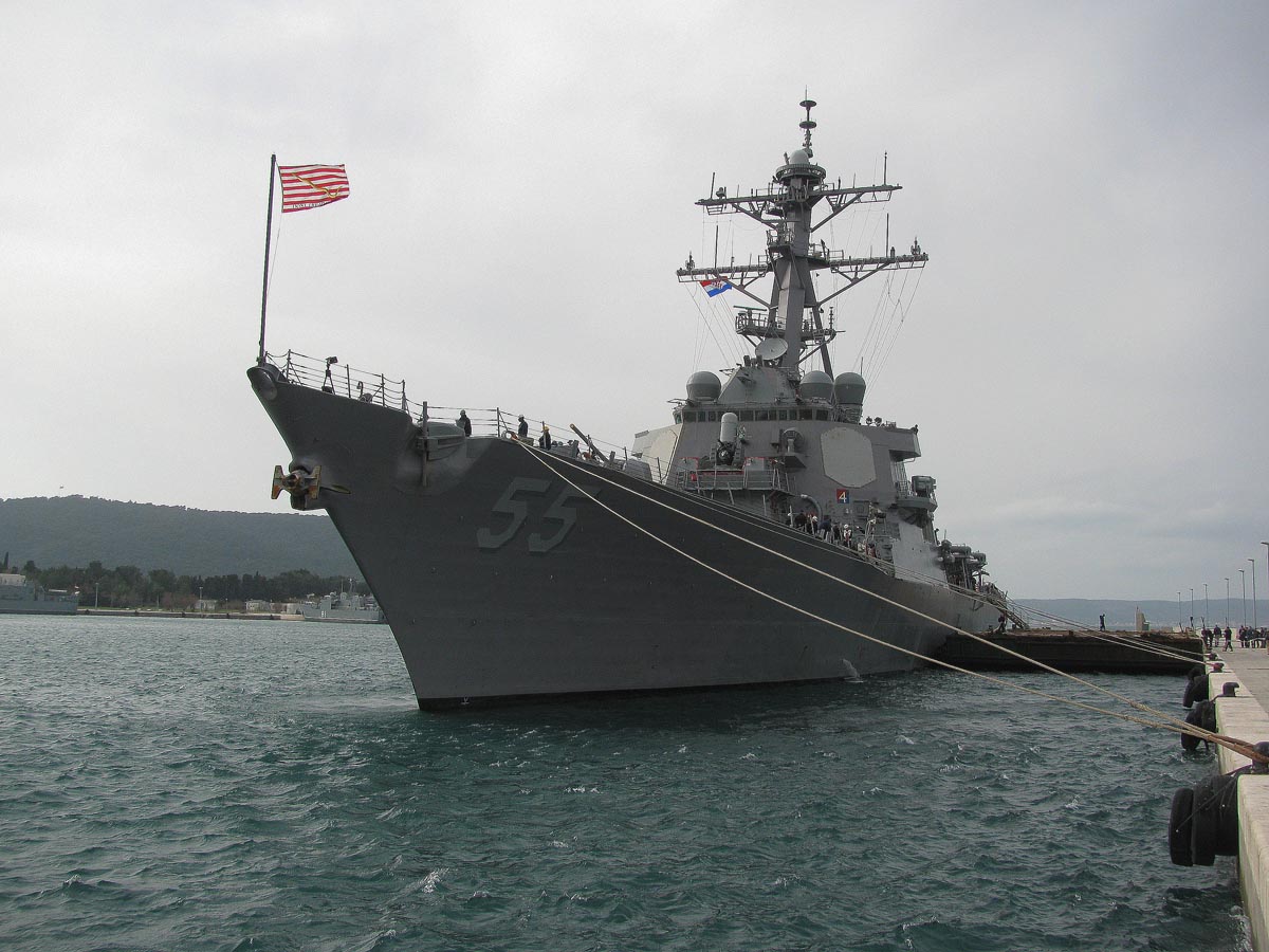 Slika https://www.morh.hr/wp-content/uploads/2017/10/uss_stout_17022014_v.jpg