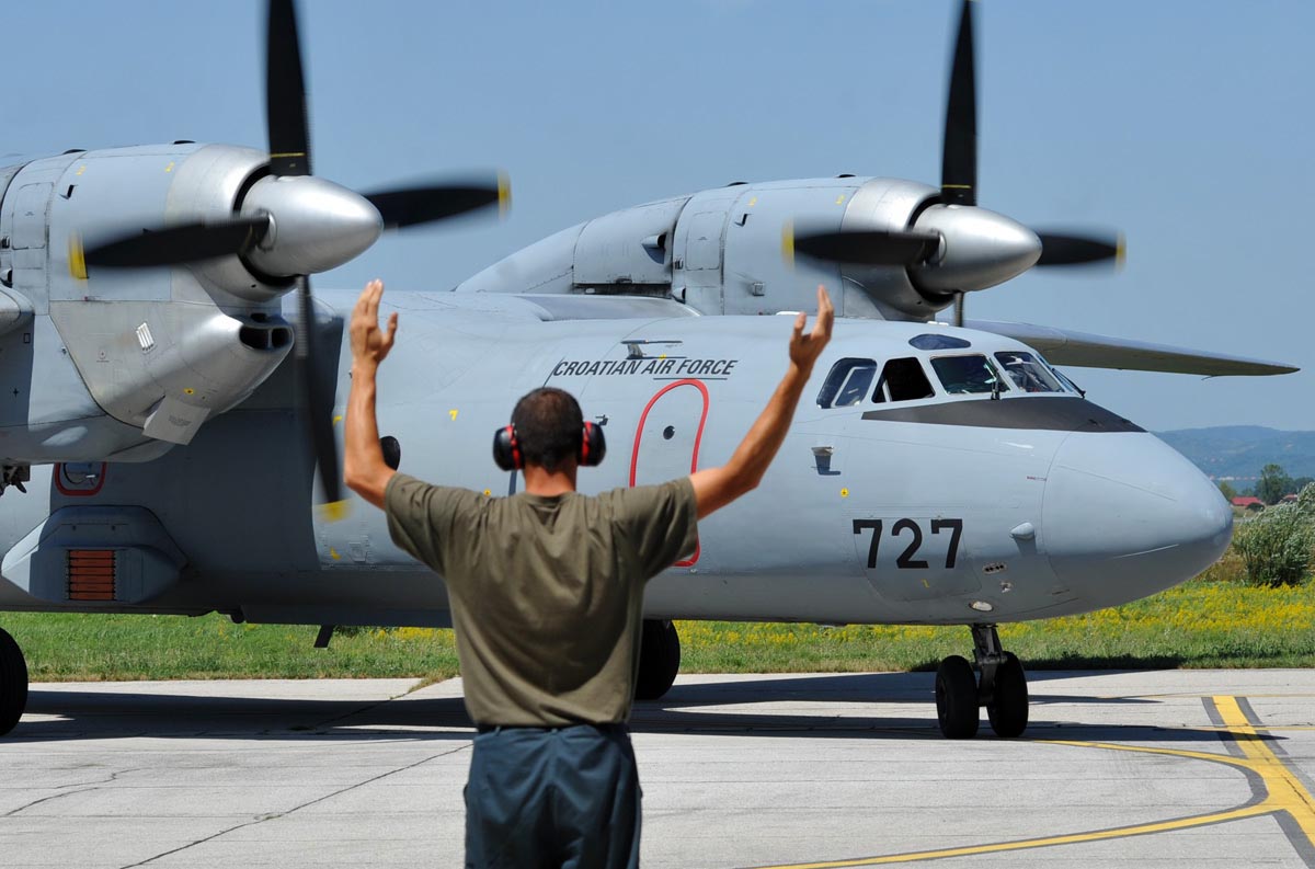 Slika https://www.morh.hr/wp-content/uploads/2017/10/vojni-specijalisti_13082013_v.jpg