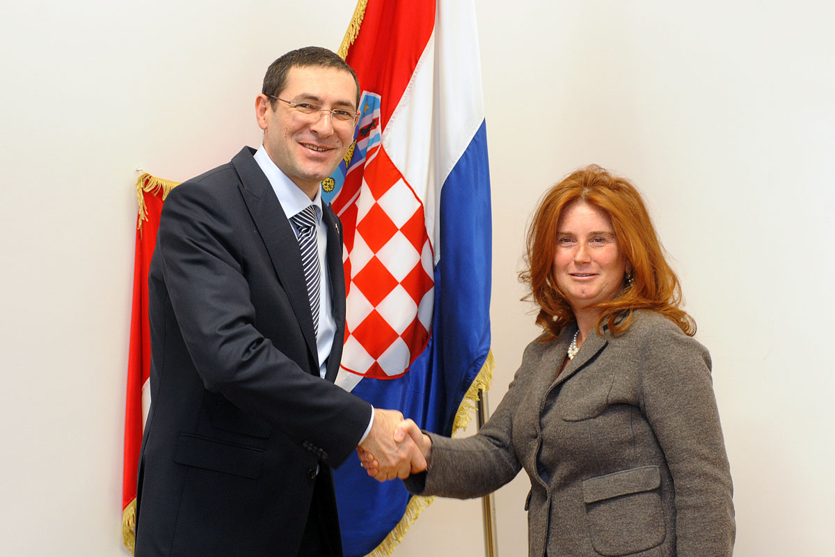 Slika https://www.morh.hr/wp-content/uploads/2017/10/vp_italy_29022012_v.jpg