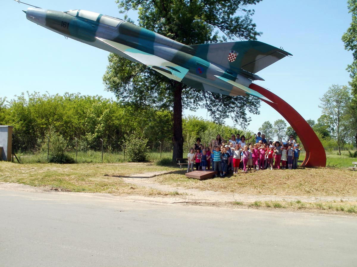 Slika https://www.morh.hr/wp-content/uploads/2017/10/vrtic_10052012_v.jpg