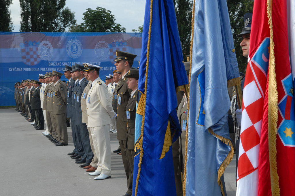 Slika https://www.morh.hr/wp-content/uploads/2017/10/vukovar_dd09_v.jpg