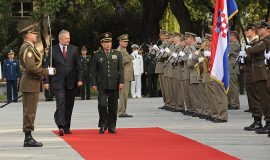 xu_mo_12092011_0001