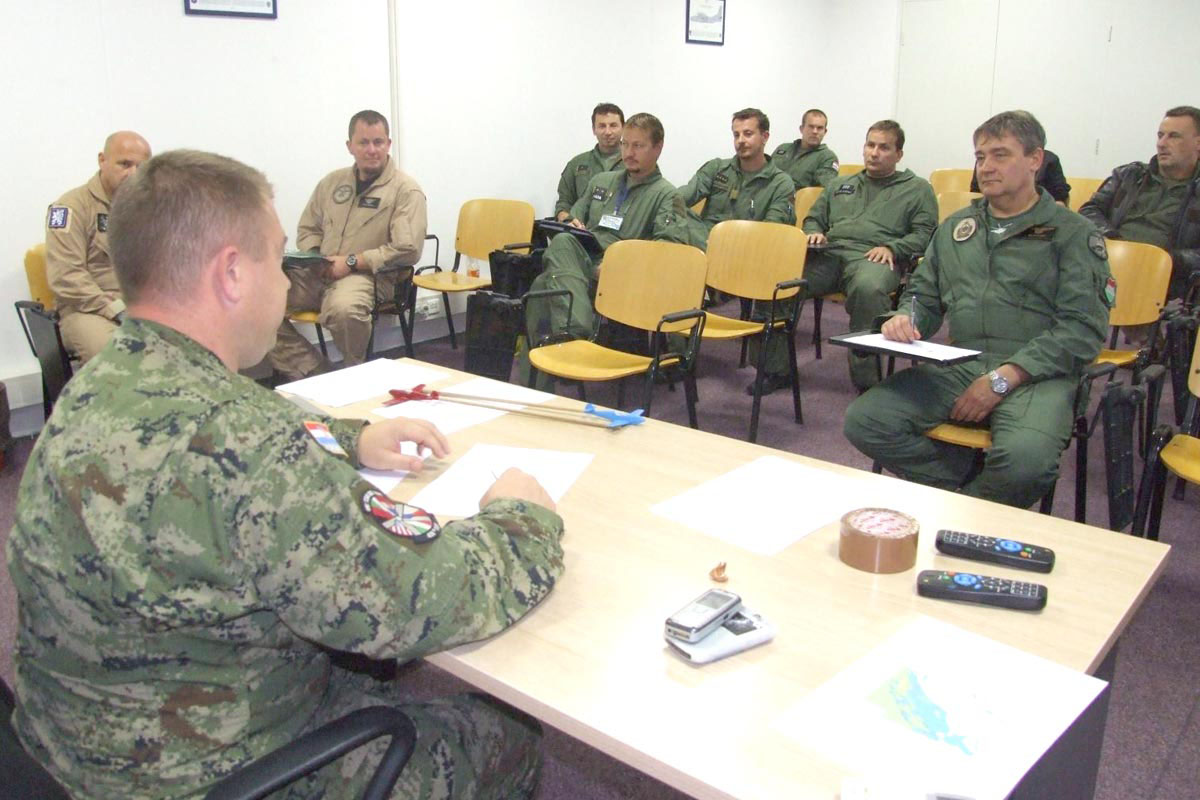 Slika https://www.morh.hr/wp-content/uploads/2017/10/zemnik_12102012_v.jpg