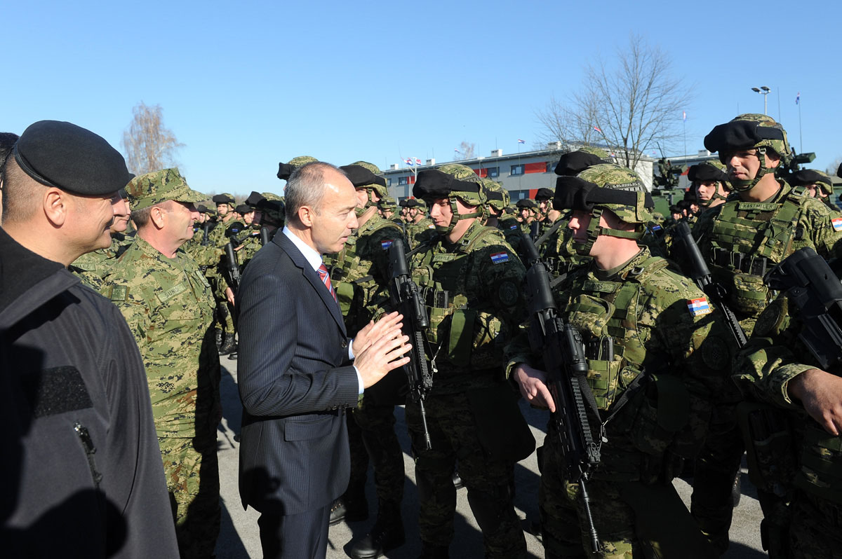 Slika https://www.morh.hr/wp-content/uploads/2017/11/ispracaj_litva_24112017_v.jpg