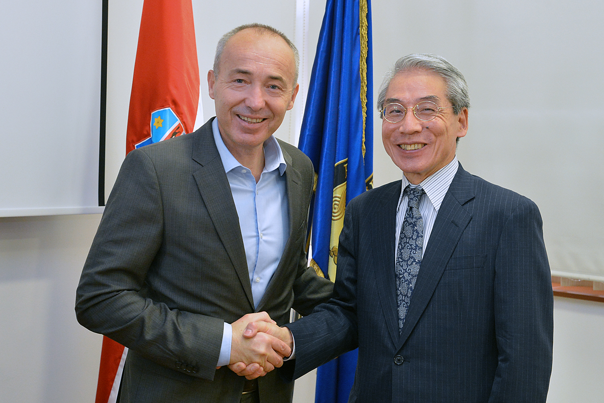 Slika https://www.morh.hr/wp-content/uploads/2017/11/vp_japana_20102017_v.jpg