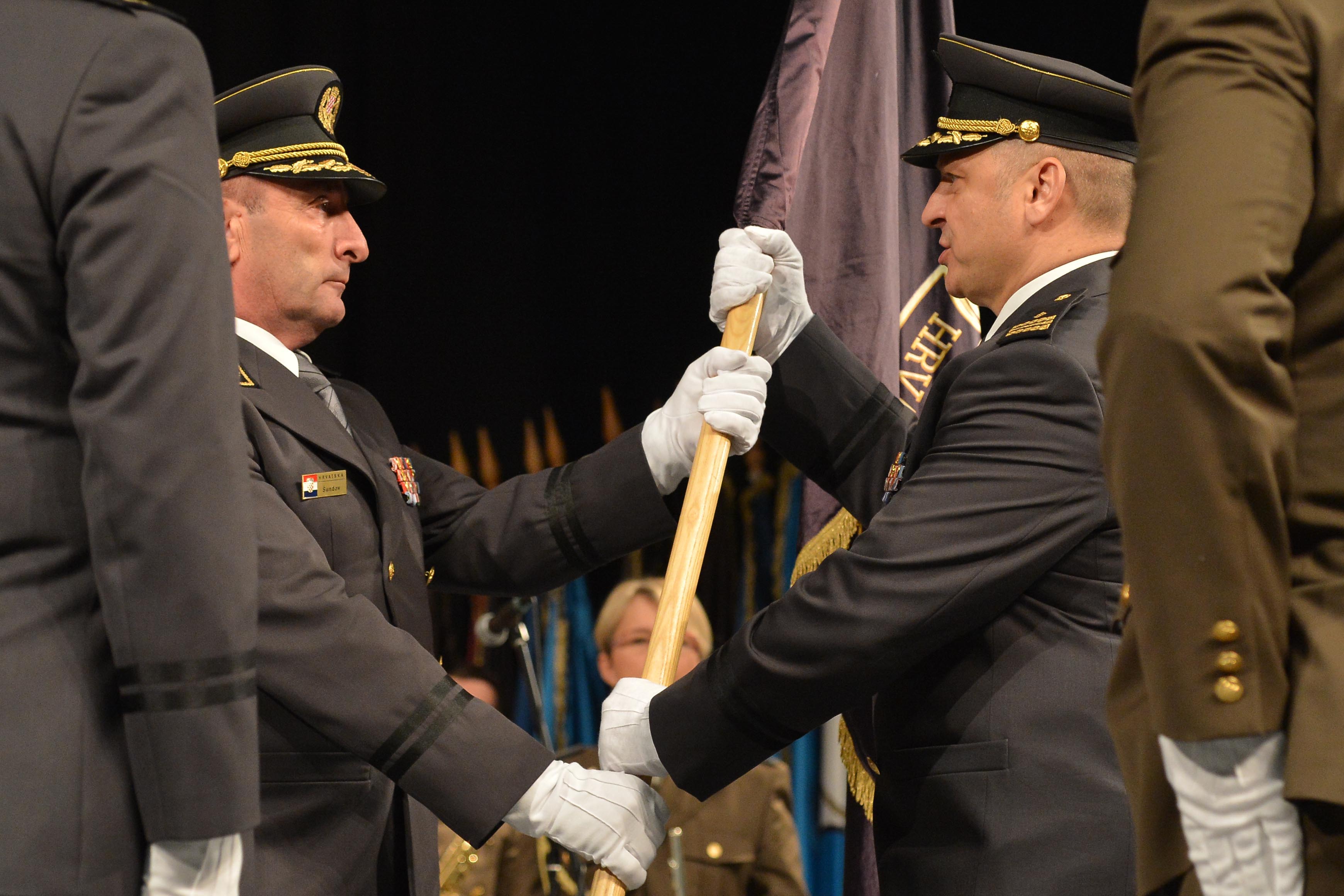 Slika https://www.morh.hr/wp-content/uploads/2017/12/jkp_8850.jpg