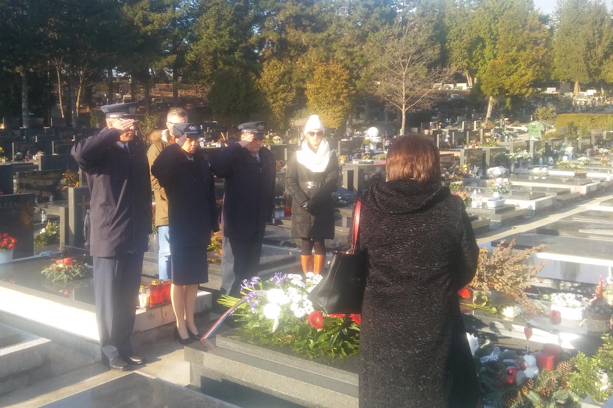 Slika https://www.morh.hr/wp-content/uploads/2017/12/mirogoj_21122017_v.jpg