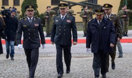 Primopredaja zapovjednika HVU