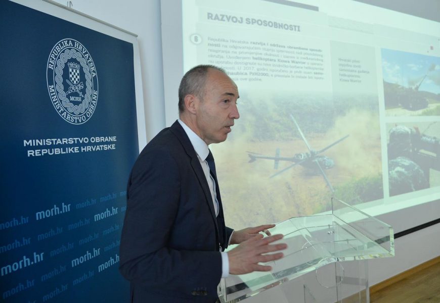 Ministar Krstičević s predstavnicima sindikata