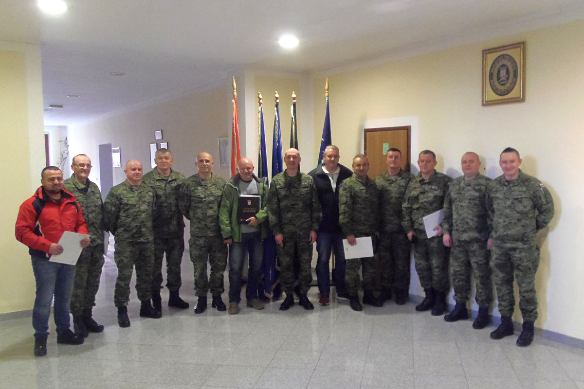 Slika https://www.morh.hr/wp-content/uploads/2017/12/umirovljenici_19122017_v.jpg