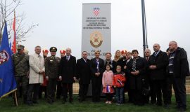 Barracks in Vukovar opens door to Eng Coy of CAF