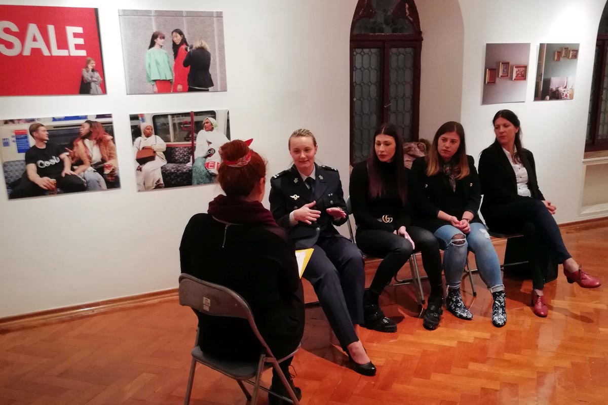 Slika https://www.morh.hr/wp-content/uploads/2018/03/pilotkinja_trzic_09032018-6.jpg