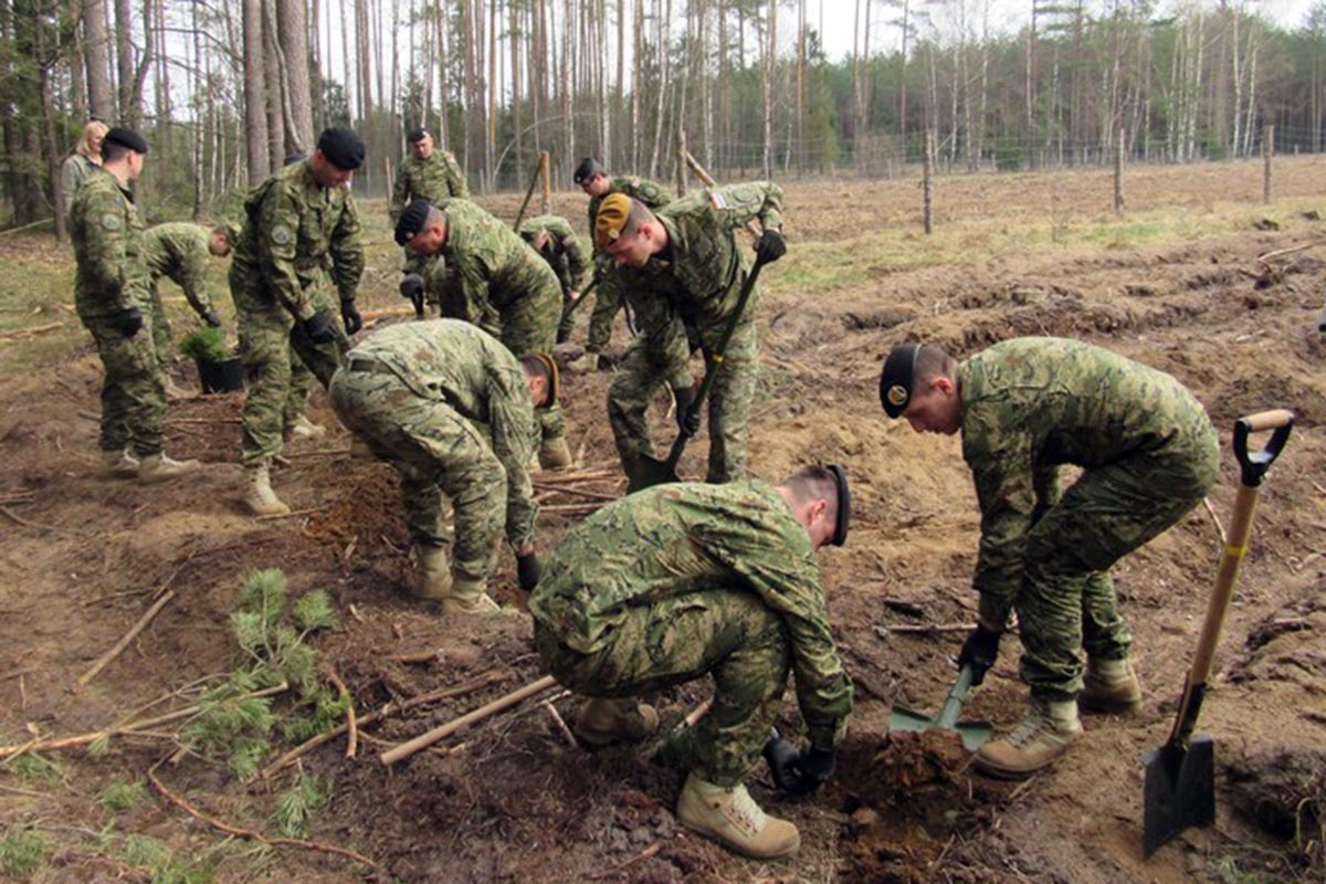 Slika https://www.morh.hr/wp-content/uploads/2018/04/2hrvcon_18042018_v.jpg