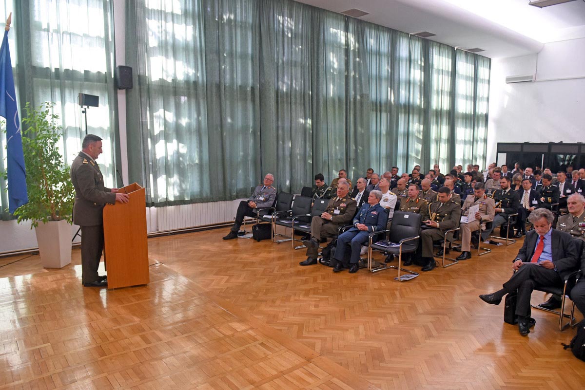 Slika https://www.morh.hr/wp-content/uploads/2018/06/conference_of_commandants_30052018_v.jpg