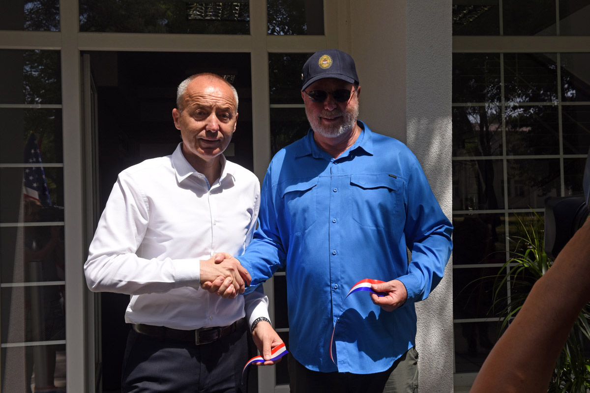 Slika https://www.morh.hr/wp-content/uploads/2018/06/otvorenje_objekta_zemunik_04062018_21.jpg