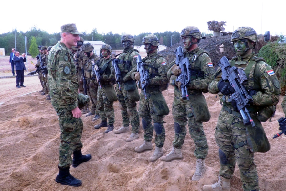 Slika https://www.morh.hr/wp-content/uploads/2018/06/saber_strike_11062018_05.jpg