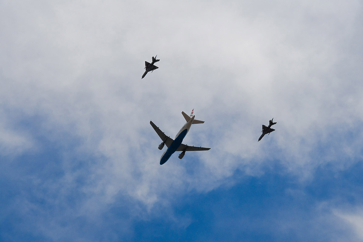 Slika https://www.morh.hr/wp-content/uploads/2018/07/docek_vatrenih_zagreb_160718_v.jpg