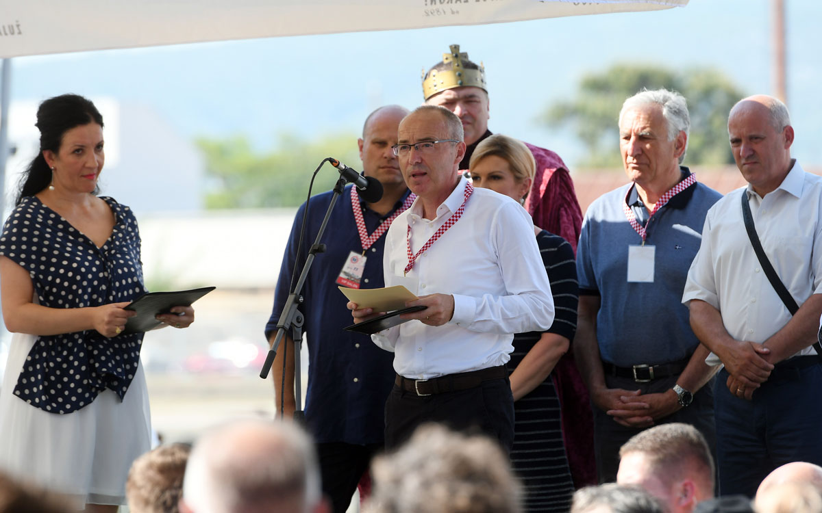 Slika https://www.morh.hr/wp-content/uploads/2018/08/neretva_11082018_3_v.jpg