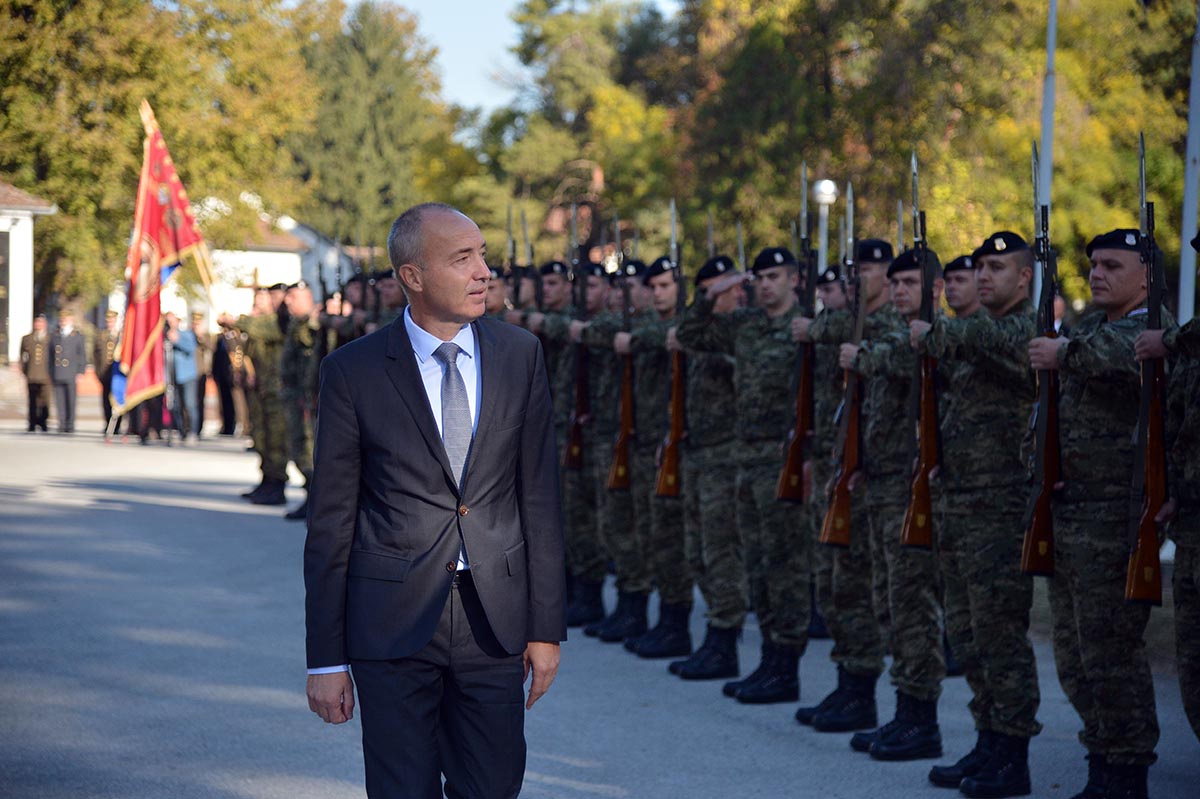 Slika https://www.morh.hr/wp-content/uploads/2018/10/obljetnica_5_gardijske_brigade_05102018_01.jpg