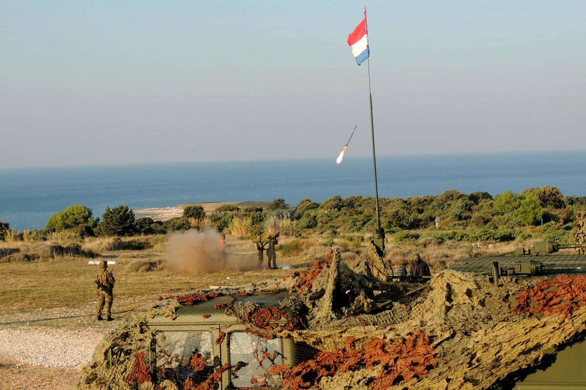 Slika https://www.morh.hr/wp-content/uploads/2018/10/velebit_18_rt_kamenjak_13102018_v.jpg