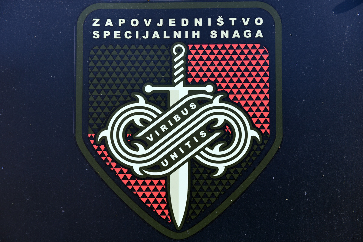 Slika https://www.morh.hr/wp-content/uploads/2018/10/zapovjednistvo_specijalnih_snaga.jpg