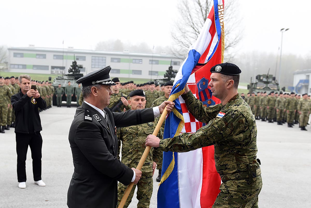 Slika https://www.morh.hr/wp-content/uploads/2018/11/tigrovi_petrinja_06112018_v.jpg