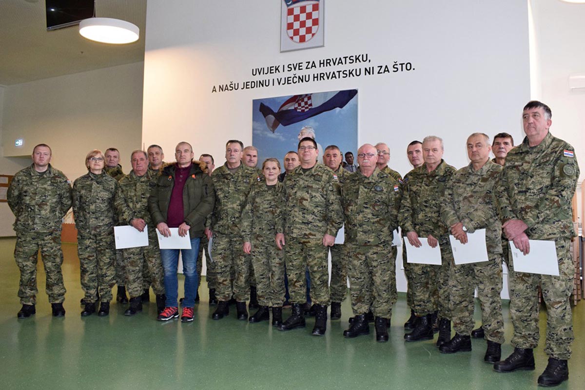 Slika https://www.morh.hr/wp-content/uploads/2018/12/godisnji_sastanak_zzp_191218_v.jpg