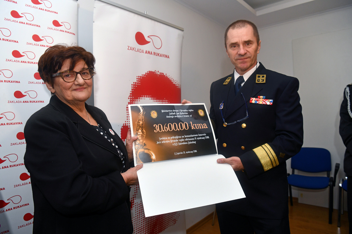 Slika https://www.morh.hr/wp-content/uploads/2018/12/hrvatska_vojska_zaklada_ana_rukavina_23112018_t1v.jpg