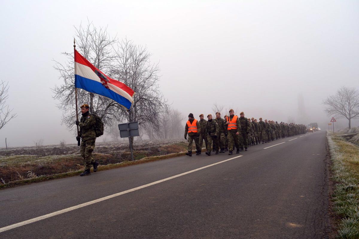 Slika https://www.morh.hr/wp-content/uploads/2018/12/povratak_vojske_u_varazdin_hodnja_131218_v-1.jpg