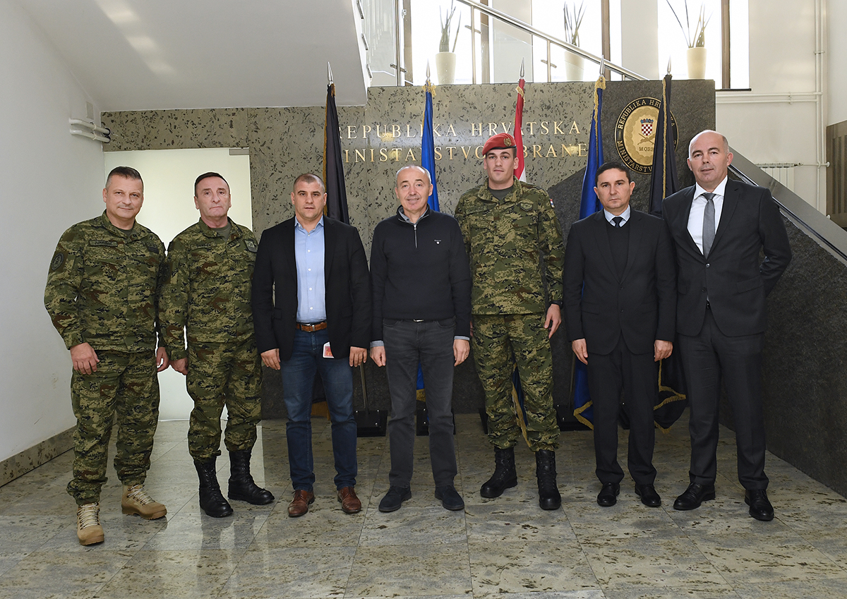 Slika https://www.morh.hr/wp-content/uploads/2018/12/toni_catipovic_28112018_v.jpg