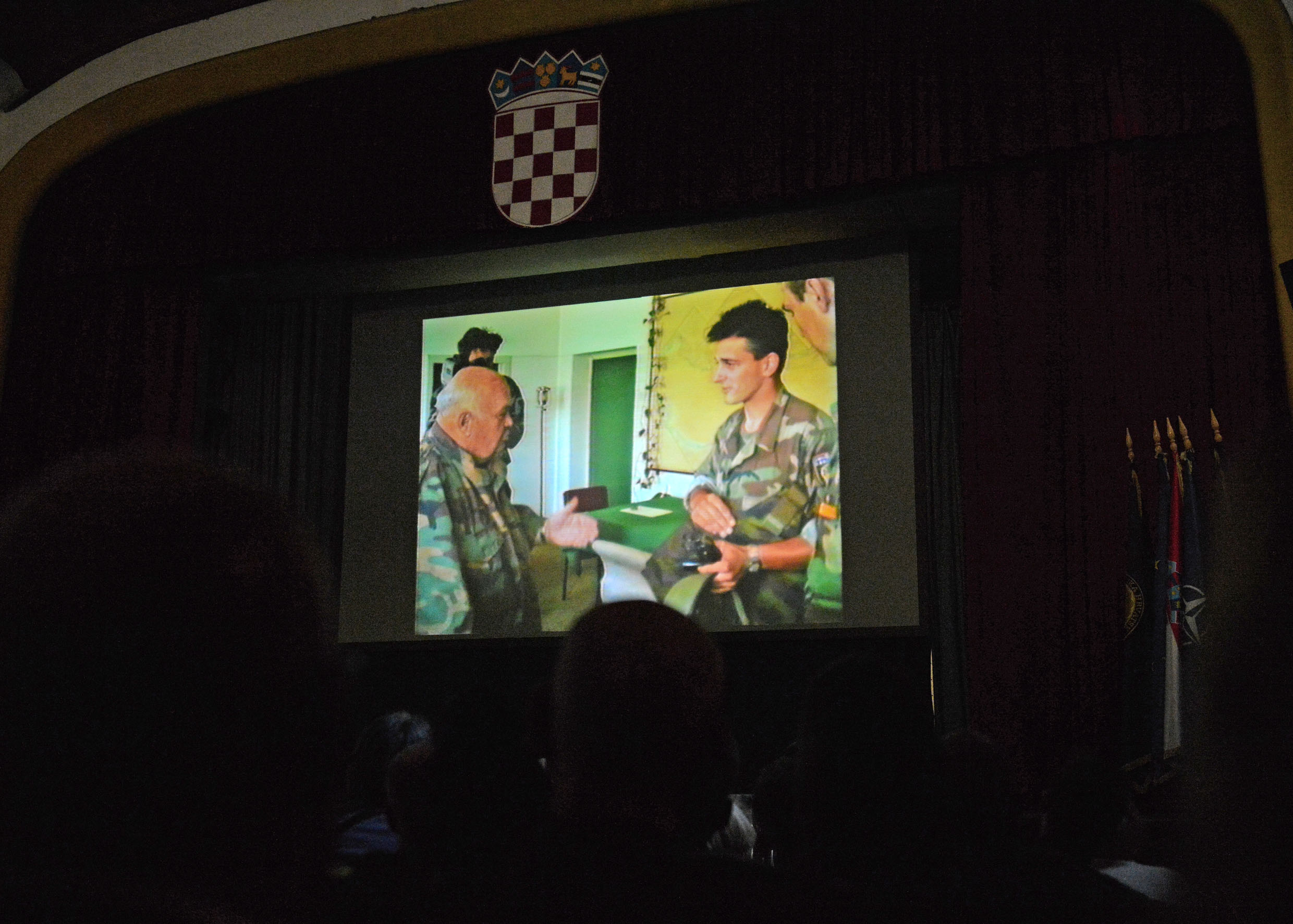 Slika https://www.morh.hr/wp-content/uploads/2019/02/0008_film_dt_gavran.jpg