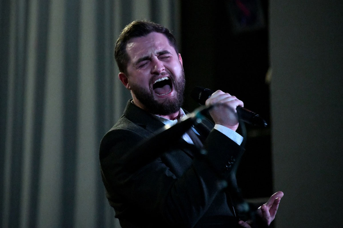 Slika https://www.morh.hr/wp-content/uploads/2019/02/koncert_jazz_orkestra_hv_130219_09.jpg