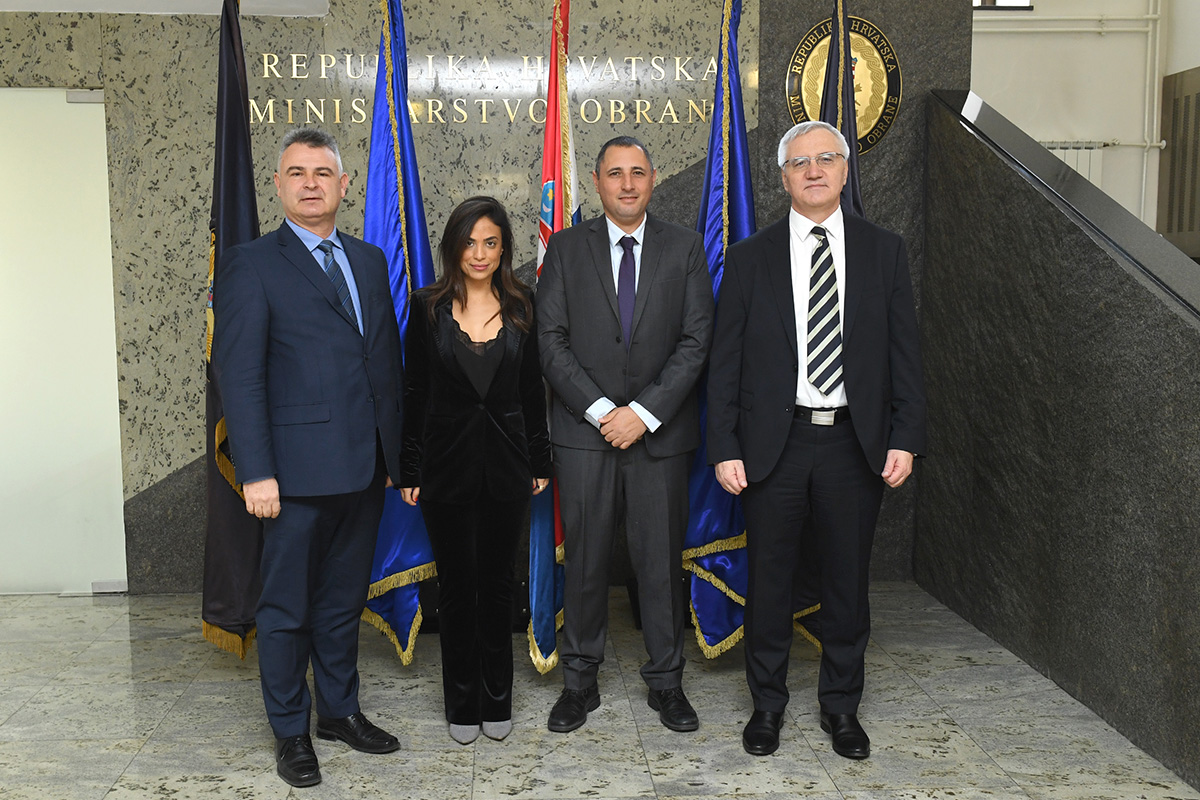Slika https://www.morh.hr/wp-content/uploads/2019/02/razvoj_sposobnosti_kiberneticke_obrane_220219_01.jpg