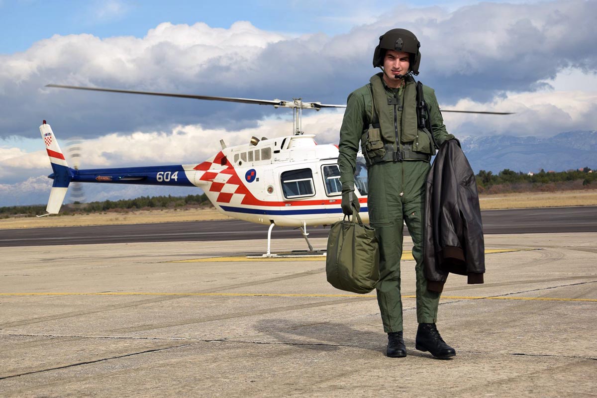 Slika https://www.morh.hr/wp-content/uploads/2019/02/samostalni_letovi_helikopteri_150219_v.jpg