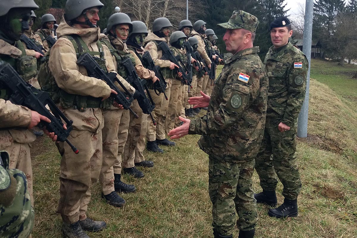 Slika https://www.morh.hr/wp-content/uploads/2019/03/kadeti_zimski_kamp_140219_v.jpg