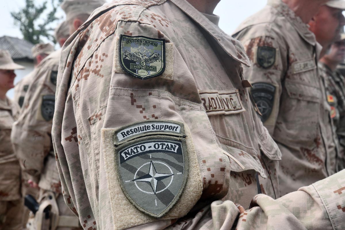 Slika https://www.morh.hr/wp-content/uploads/2019/03/resolute_support_hrvcon_v.jpg