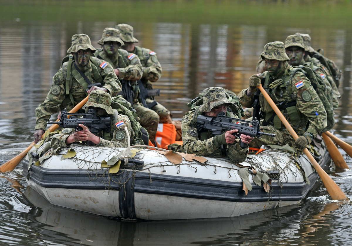 Slika https://www.morh.hr/wp-content/uploads/2019/03/tt_zbor_gombr_16032019_18.jpg