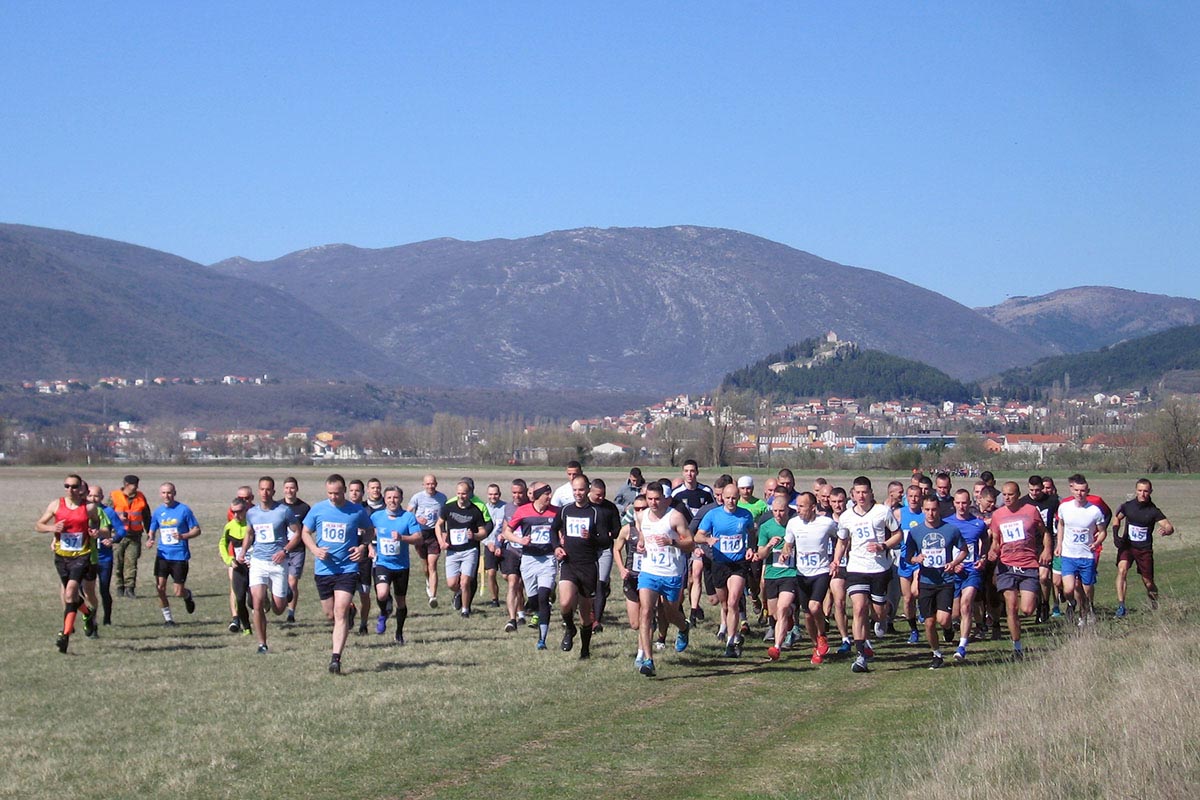 Slika https://www.morh.hr/wp-content/uploads/2019/04/20_prvenstvo_osrh_kros_290319_v.jpg