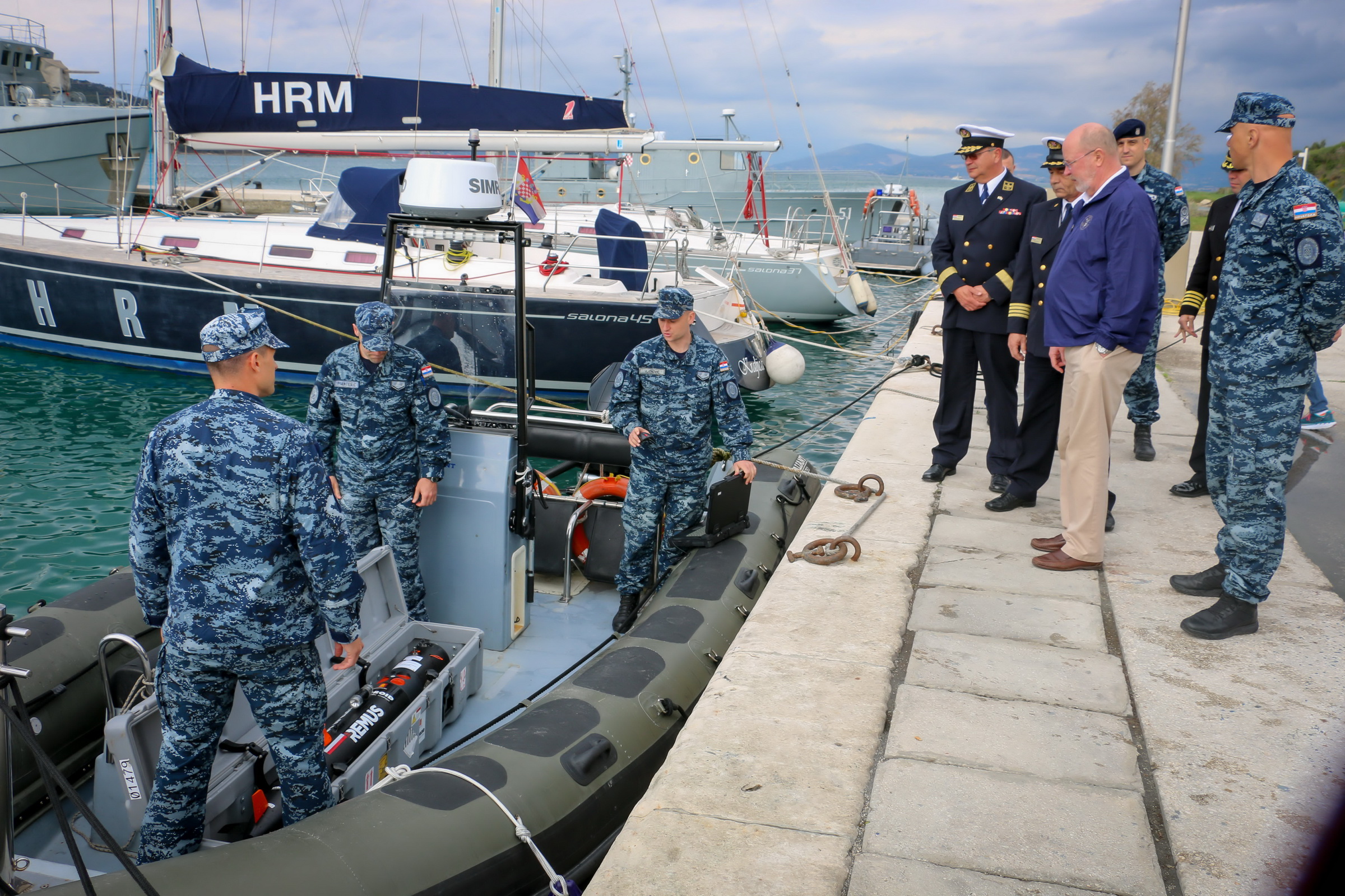 Slika https://www.morh.hr/wp-content/uploads/2019/04/kohorst_hrm_110419_02.jpg