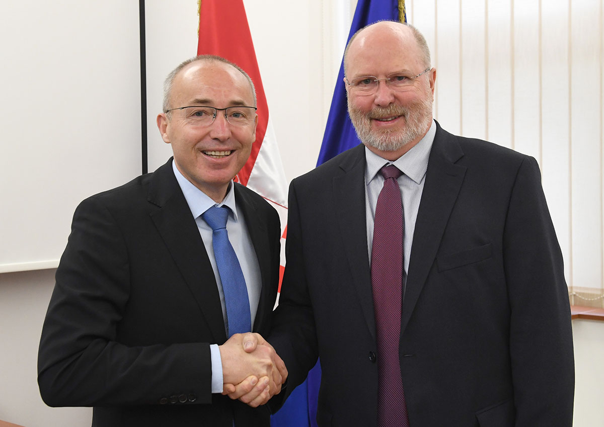 Slika https://www.morh.hr/wp-content/uploads/2019/04/kohorst_morh_05042019_v.jpg