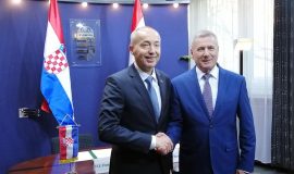Ministri_Krstičević_i_Benkő