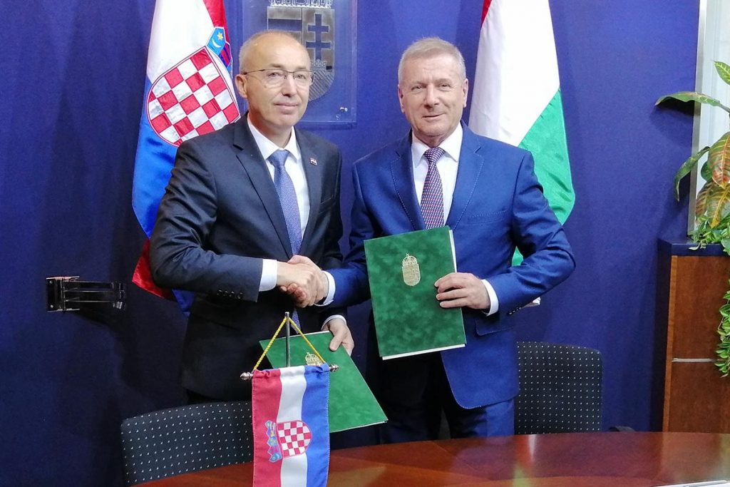 Ministri_Krstičević_i_Benkő