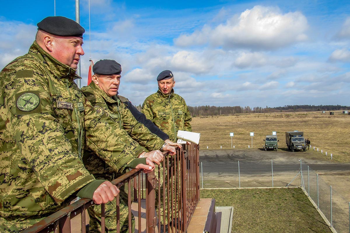 Slika https://www.morh.hr/wp-content/uploads/2019/04/zapovjedno_izvidjanje_4_hrvcon_280319_v.jpg