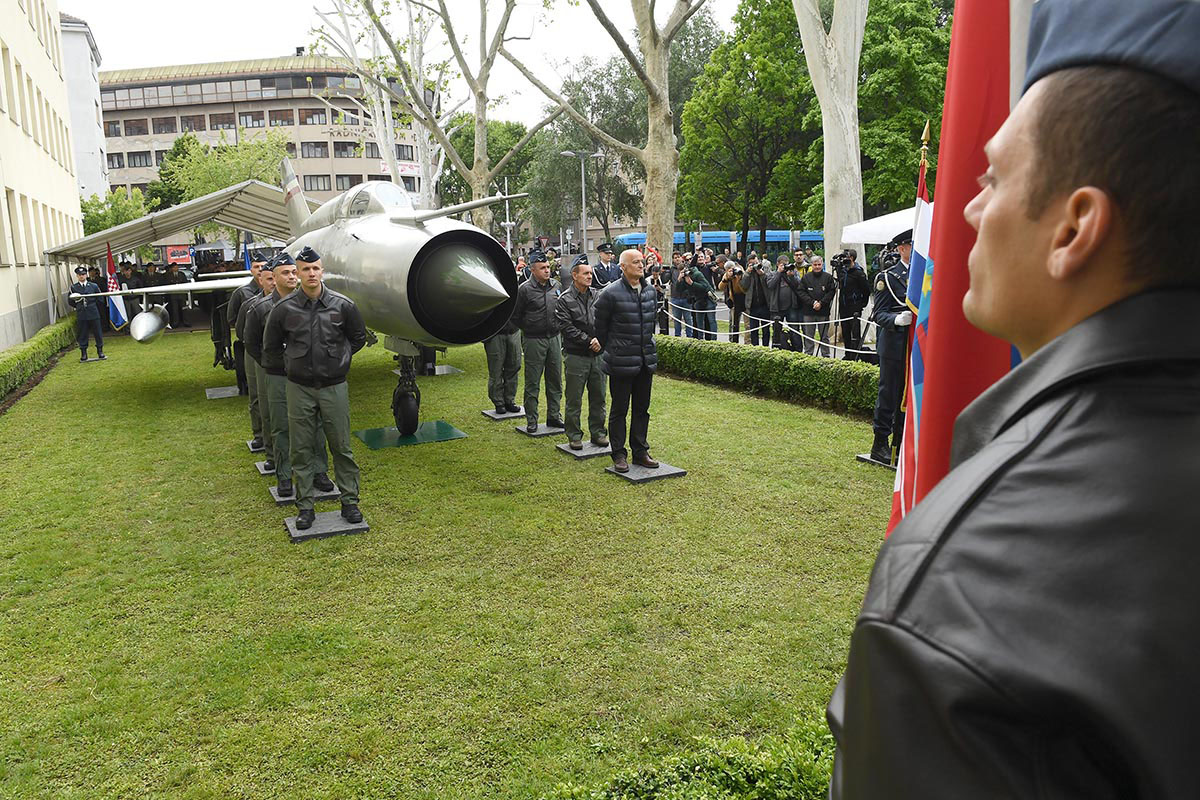 Slika https://www.morh.hr/wp-content/uploads/2019/05/povratak_pobjednik_12052019_1_v.jpg