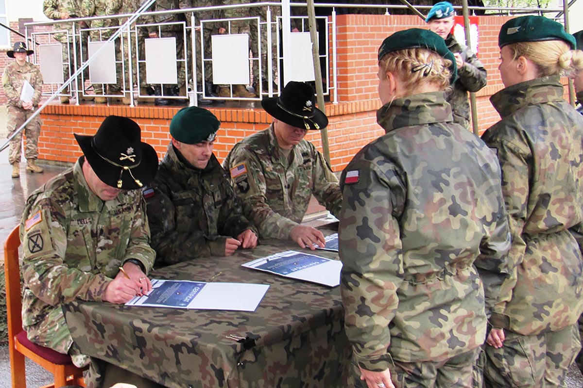 Slika https://www.morh.hr/wp-content/uploads/2019/05/primopredaja_pl_20052019_v.jpg